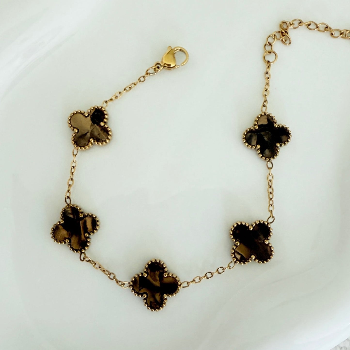 Liora clover bracelet